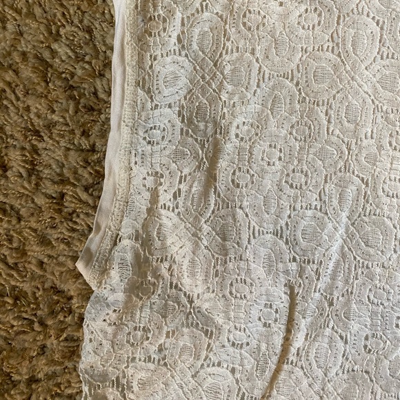 Lace Muscle Tee - Picture 3 of 4